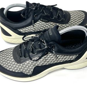 ECCO - Women's Size 8 | BIOM Fjuel Mesh Athletic Sneaker | Black/White